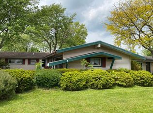 9144 Milford Dr, Northfield, OH 44067
