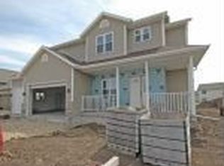 1364 Circle Dr, Sun Prairie, WI 53590