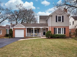 2231 Linneman St, Glenview, IL