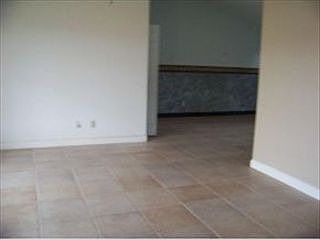 1st image of 612 Murset Ave SE