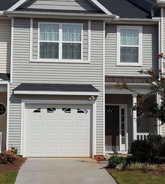 1st image of 203 Shady Grove Dr