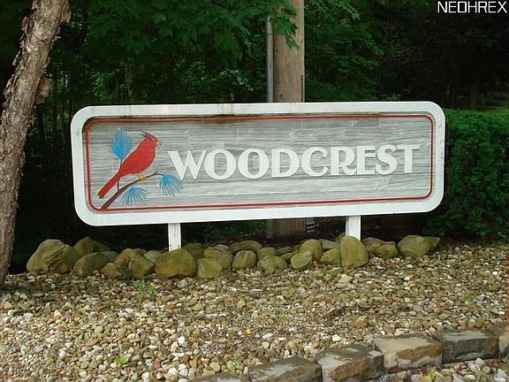 2nd image of 9098 Woodcrest Dr