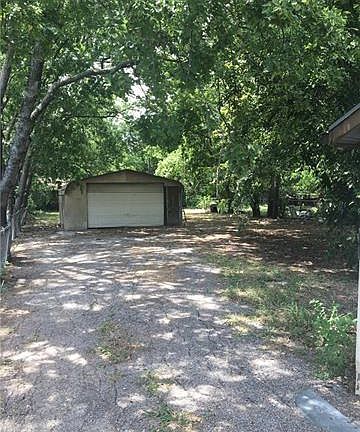 2nd image of 2313 Aggie Dr