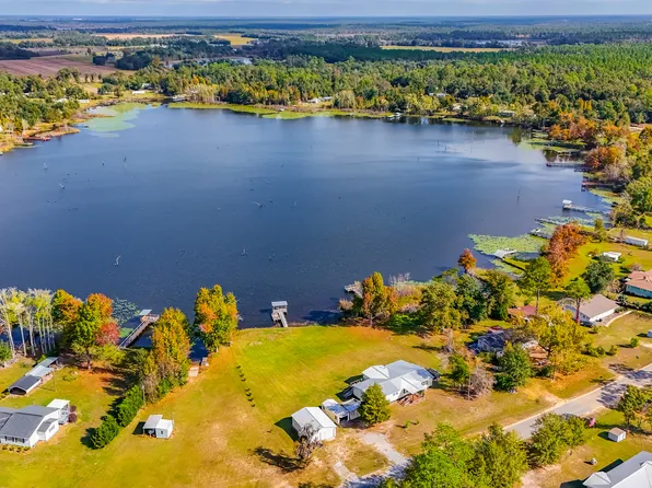 2772 Parkside Dr, Donalsonville, GA 39845