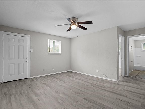 2nd image of 2328 Boss St #A