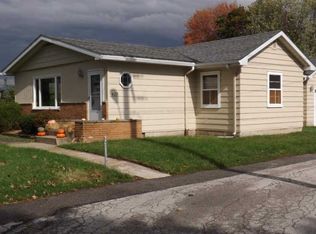 427 Floyd St, Clyde, OH 43410