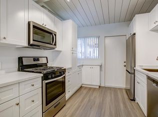 956 W 10th Ave, Escondido, CA 92025