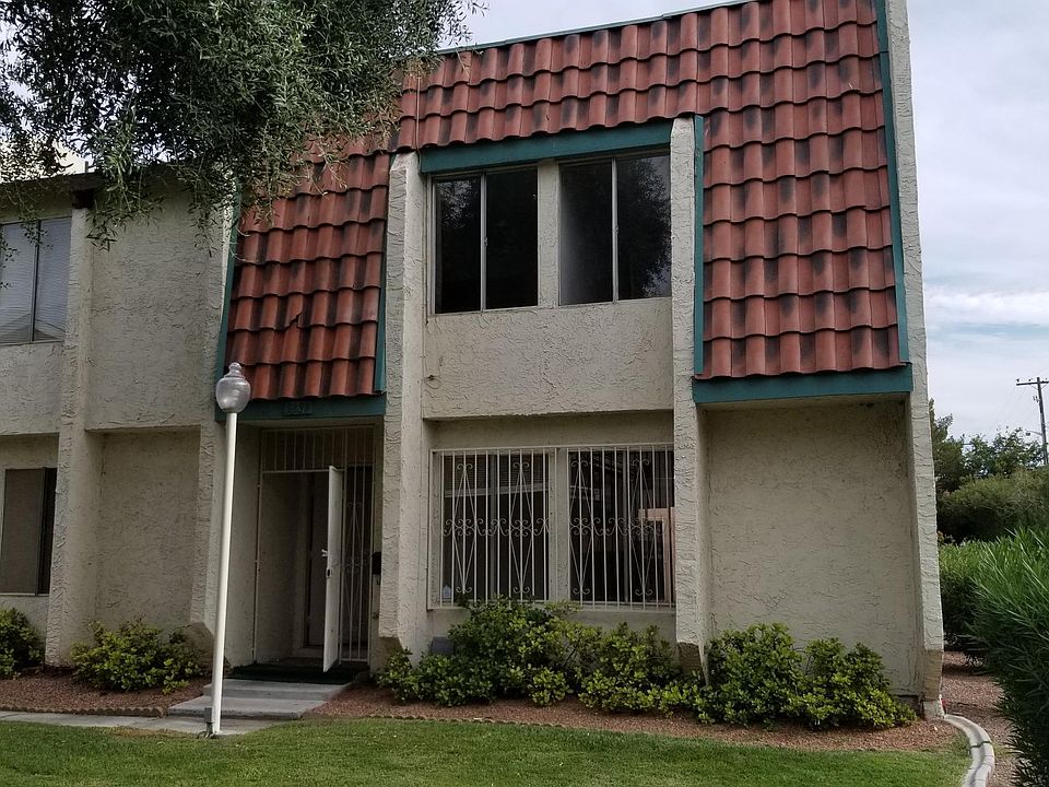 1st image of 3389 Townhouse Dr