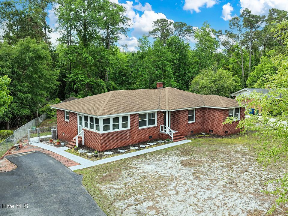 1st image of 4602 Mockingbird Lane
