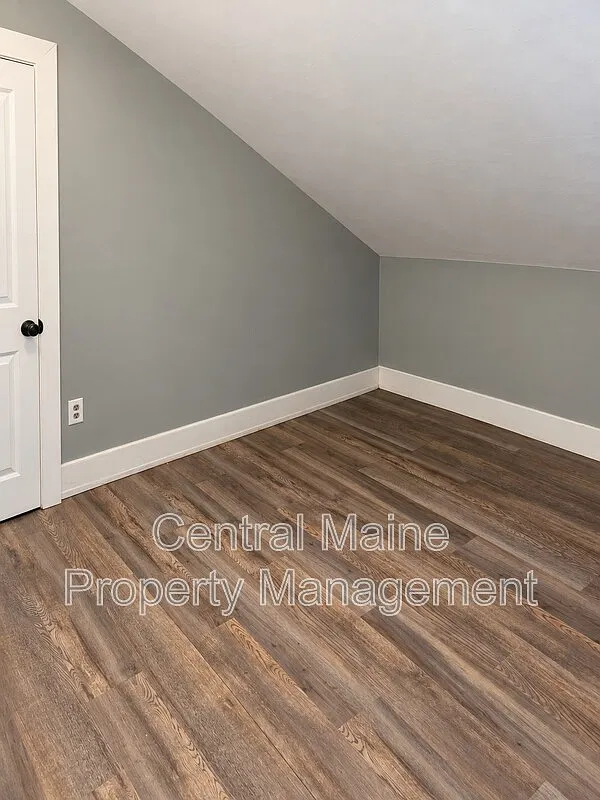 Studio, 1.0 bath, 144 sqft, $500 — Photo 1