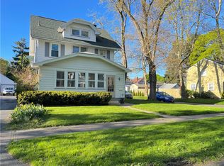 134 Leland Rd, Rochester, NY 14617