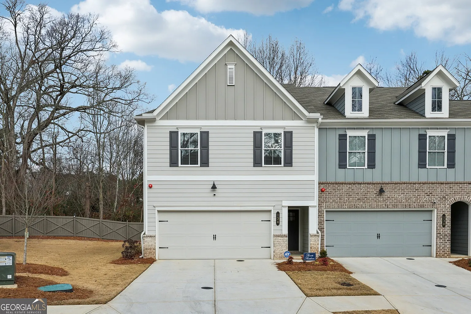 134 Bluffington Way photo 1