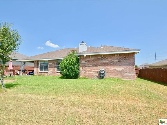 4th image of 3708 Solomon Dr