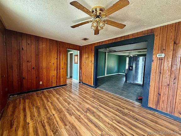 2nd image of 111 S Forrest St