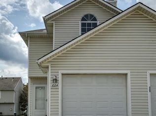 102 NE Sunshine St APT A, Oak Grove, MO 64075