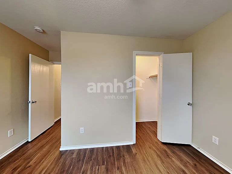 1613 W Hercules Ln — Photo 15