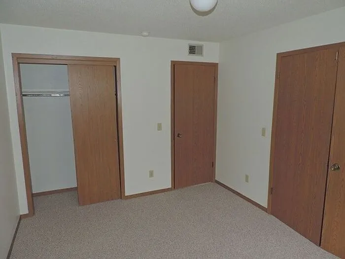 734 Westwinds Dr #2 — Photo 9