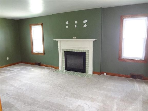 4th image of 1214 Sherman St