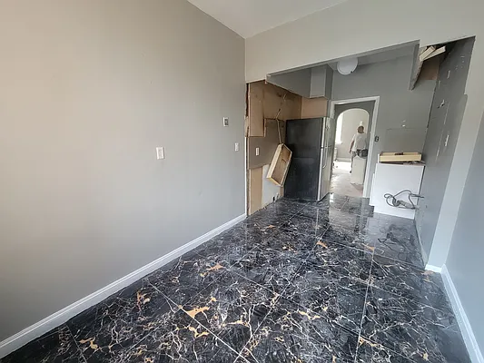 Rented by Highline Residential | media 16