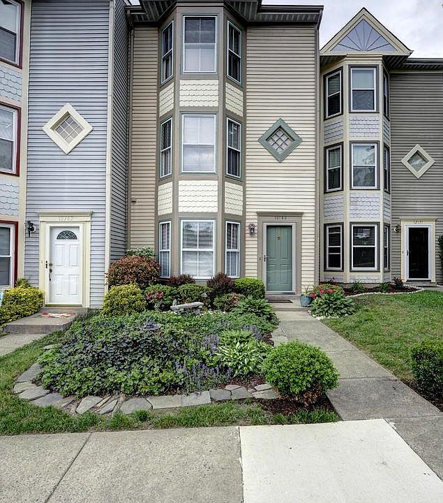 1st image of 12169 Presidio Way