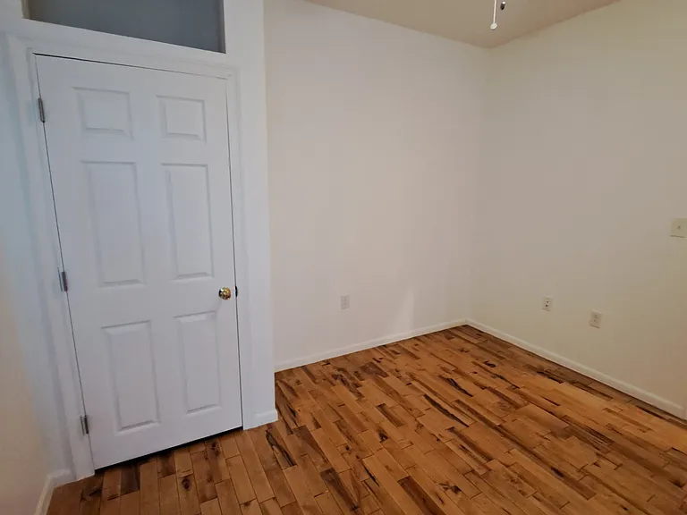 1353 W Jerome St #2 — Photo 13