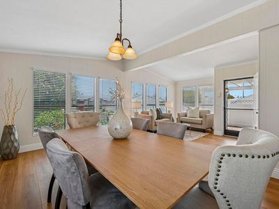 631 Via Costa Rica, Vista, CA, 92081