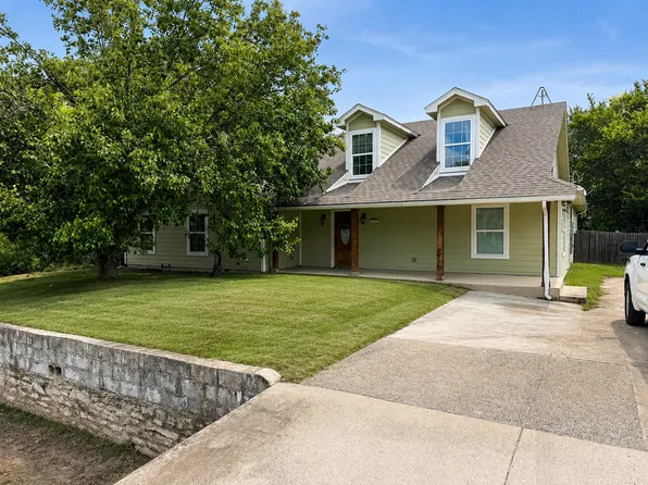 400 N Avenue A, Springtown, TX 76082