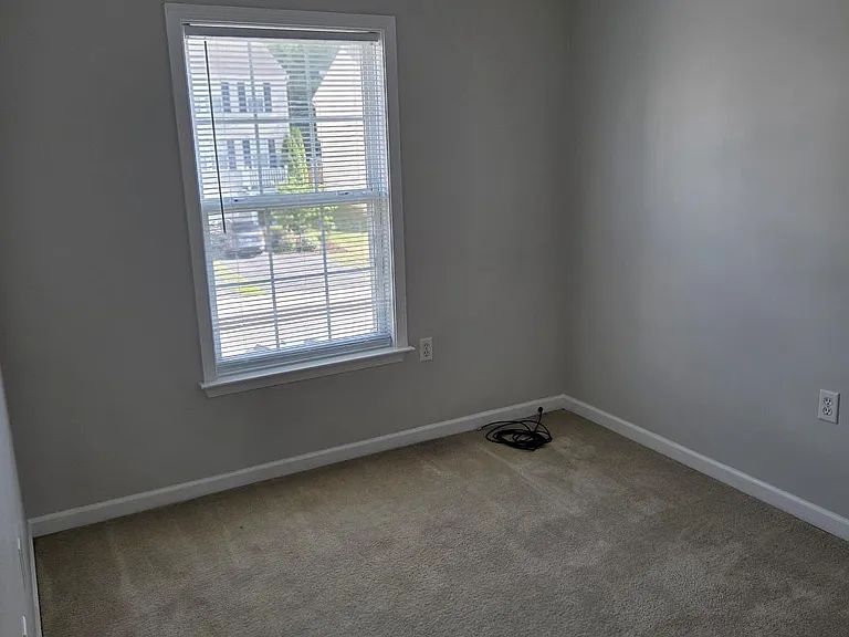 403 Hupps Hill Ct — Photo 16