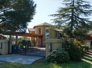 2563 Laguna Rd, Santa Rosa, CA 95401