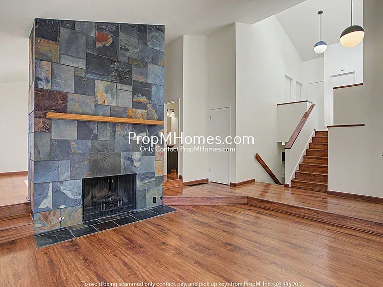 950 Lake Front Rd — Photo 4