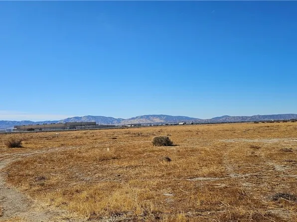 0 38th St E #32, Palmdale, CA 93550