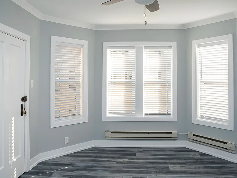 3819 N Greenview Ave #2W — Photo 9