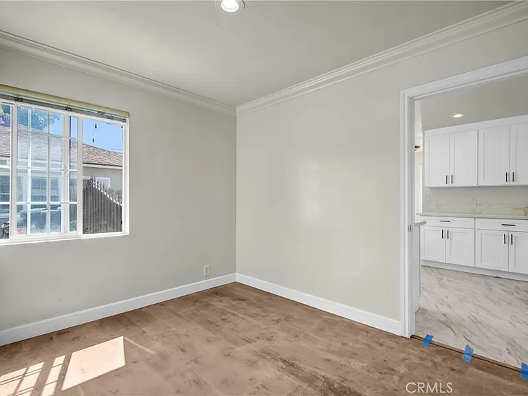 712 W Longden Ave — Photo 17