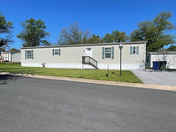 2nd image of 177 Omaha Ave