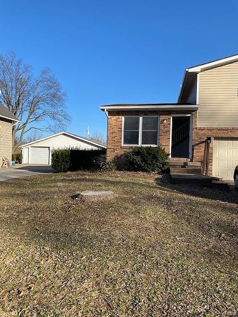 1st image of 1409 Poplar St #A