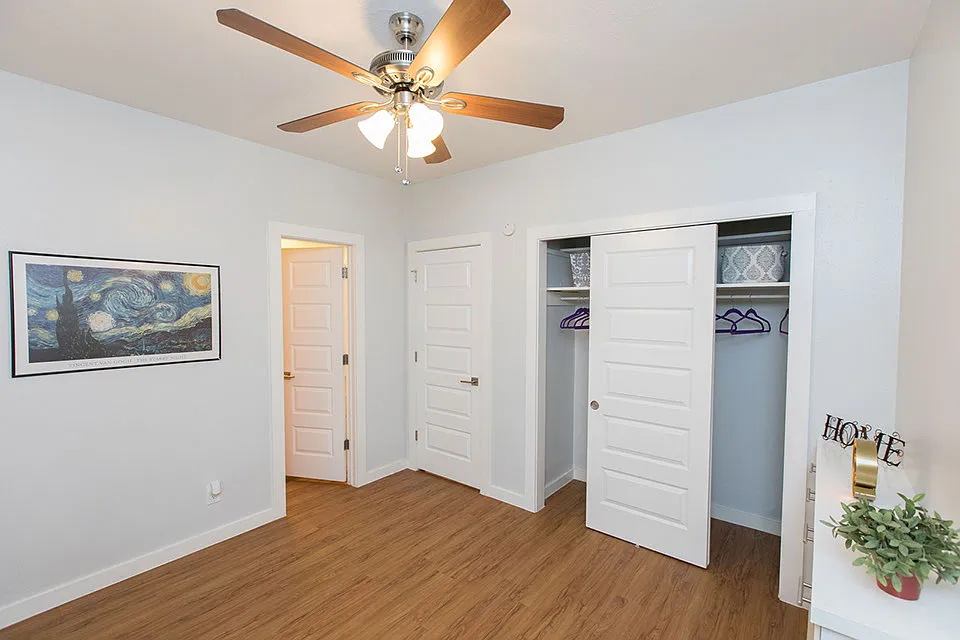 Cedar 31 — Photo 3