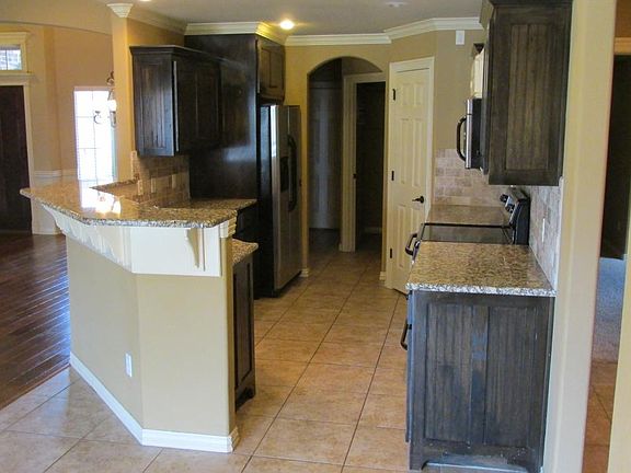 4th image of 1700 Quailridge Way
