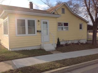 15 Lincoln Ave, Union, MO 63084
