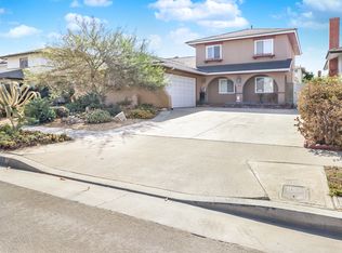 6888 Leilani Ln, Cypress, CA 90630
