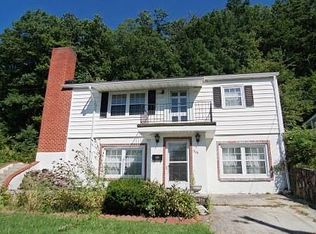 1606 Augusta St, Bluefield, WV 24701