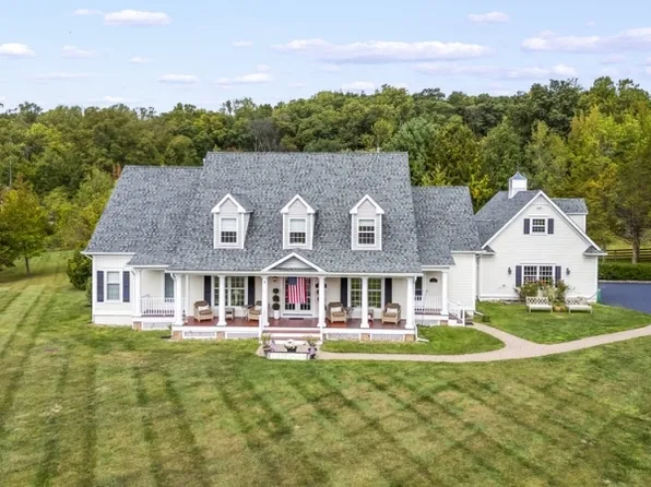2 Glencree Ln, Clinton Twp., NJ 08833