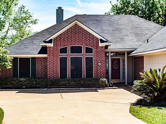 2nd image of 6024 Summerville Ln