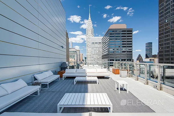 Rented by (Legacy) Elegran | media 52