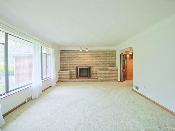 3rd image of 4245 Chalfonte Dr