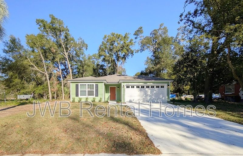 1st image of 3833 Soutel Dr