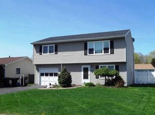 29 Donegal Ave, Troy, NY 12180