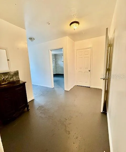 4 Sunshine Blvd — Photo 26
