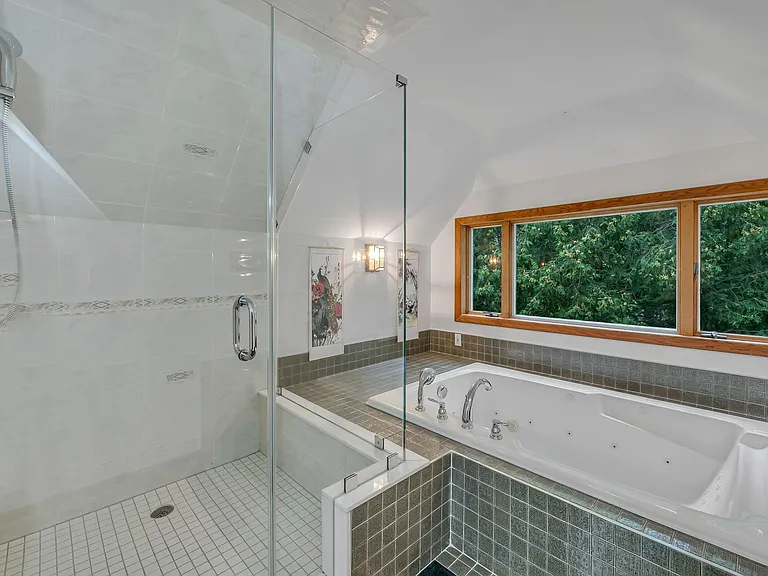 384 Owen Ave — Photo 28