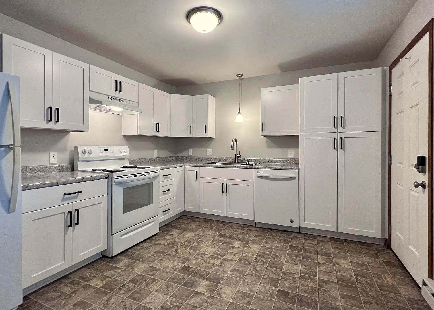 334 4th Street N. - Unit A — Photo 4