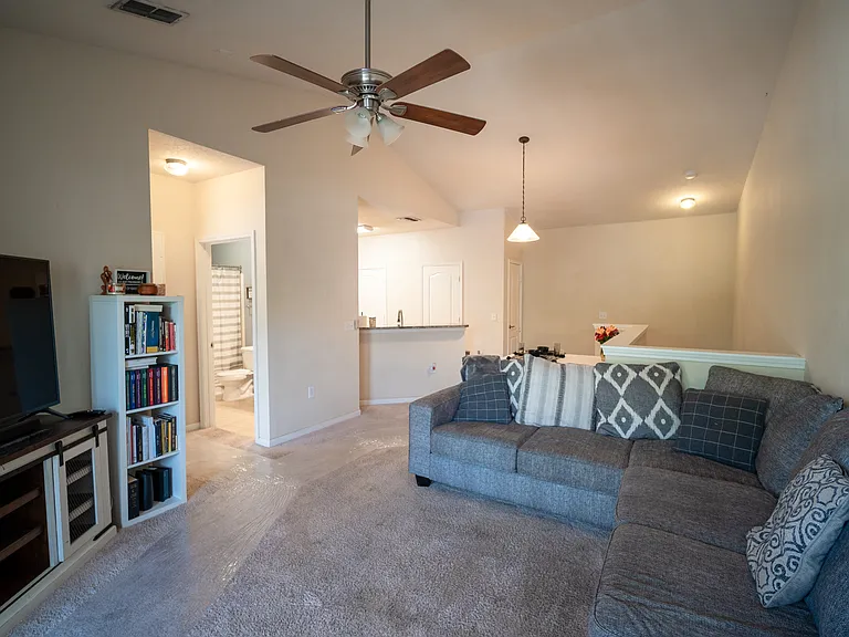 18107 Villa Creek Dr #18107 — Photo 21
